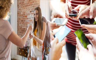 The Emerging Advantages of the Peer-to-Peer Internet Business Model