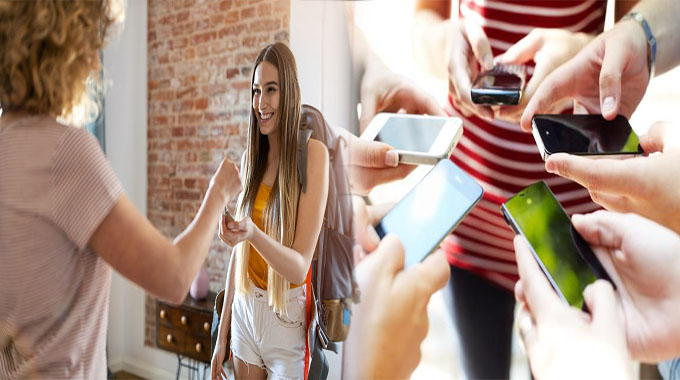 The Emerging Advantages of the Peer-to-Peer Internet Business Model