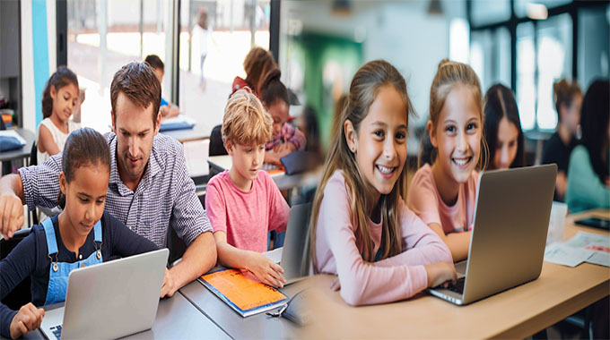 The Diverse Uses of Computer Networks in Educational Institutions: Enhancing Learning, Collaboration, and Administration